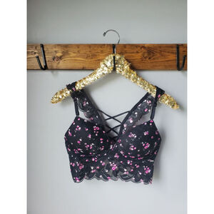 Victoria's Secret Pink Lace Push up Bra Medium